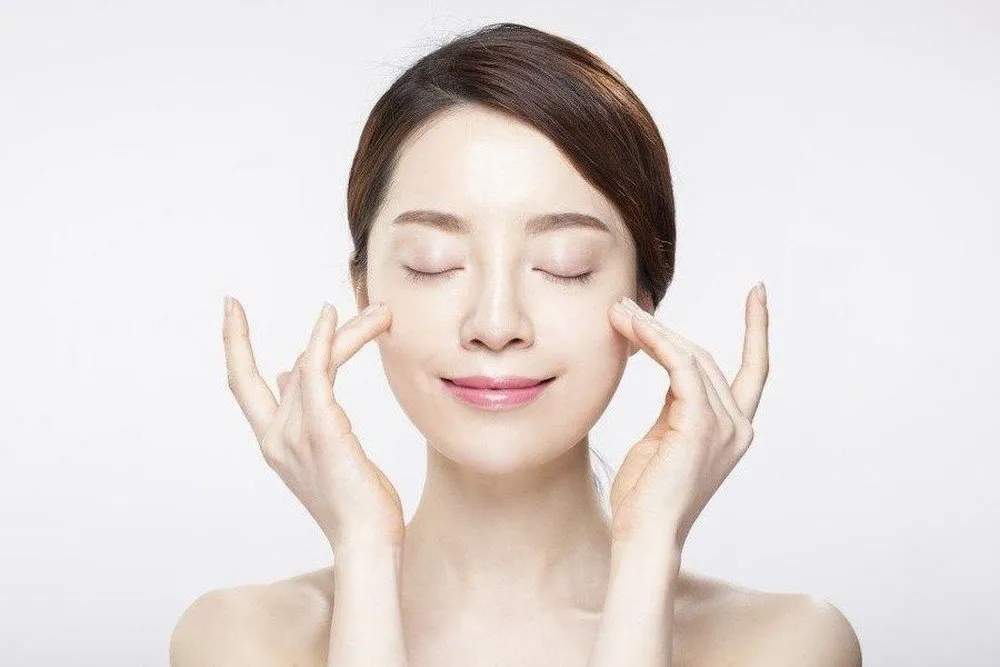 "Bản Đồ" Các Bước Chăm Sóc Da Tuổi 30 "Không Thể Bỏ Qua"